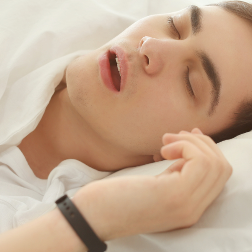 睡眠時無呼吸症候群（SAS）のセルフチェックと家族が気づくサイン